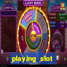 playing slot machines online