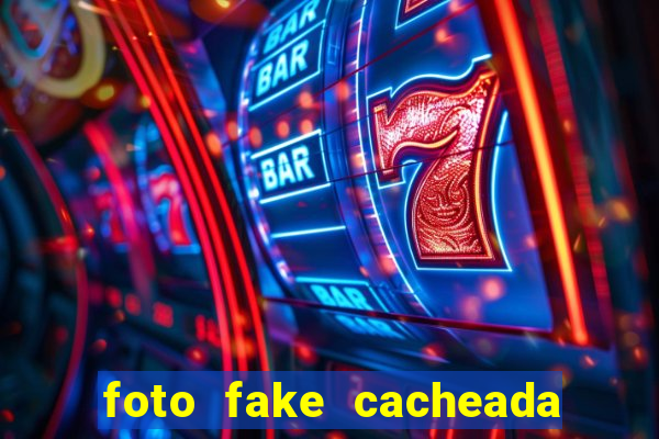 foto fake cacheada no espelho