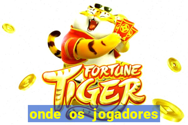 onde os jogadores do corinthians moram